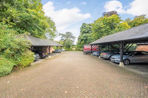 2 bedroom flat for sale, Remenham Hill,  Henley-On-Thames,  RG9