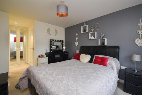 2 bedroom flat for sale, Brooklands Road, Bexhill-On-Sea