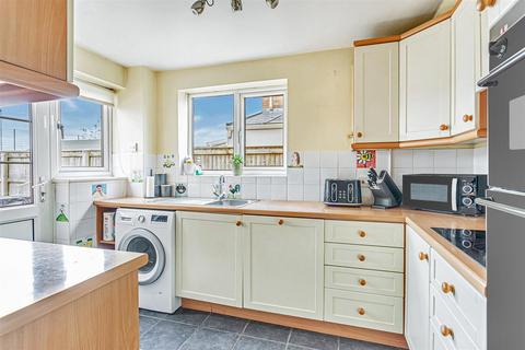 3 bedroom semi-detached house for sale, Palmdale Close, Longwell Green, Bristol