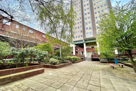 95 Tamar Square, Woodford Green, IG8 0EB