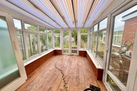 55 Frinton Road, Kirby Cross, Frinton-on-sea, CO13 0LD