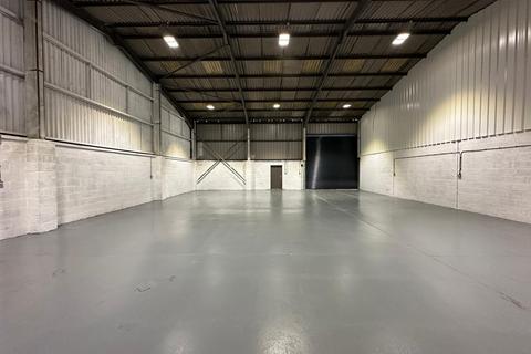 Industrial unit to rent, Hawton Lane, Newark, Notinghamshire, NG24