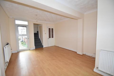 3 bedroom house to rent, Durham Street, Hampshire PO12