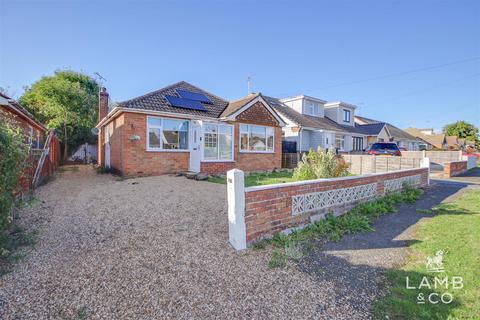 3 bedroom detached bungalow for sale, Jubilee Avenue, Clacton-On-Sea CO16