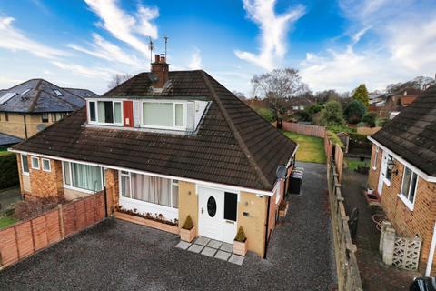 3 bedroom bungalow for sale, Wrenbury Crescent, Leeds, West Yorkshire, LS16