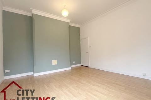 2 bedroom ground floor flat to rent, Burns Street, Arboretum