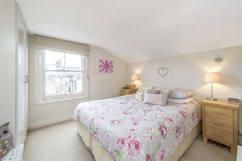 3 bedroom flat for sale, Gowan Avenue, London, SW6