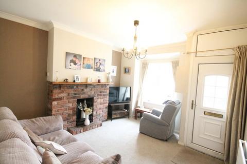 2 bedroom semi-detached house to rent, Oakland Ave, Haslington