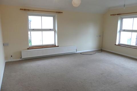 2 bedroom apartment to rent, Albany Court, Halesworth IP19