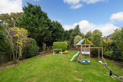4 Berrymead, Hemel Hempstead, HP2 5LF