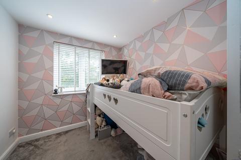 4 Berrymead, Hemel Hempstead, HP2 5LF