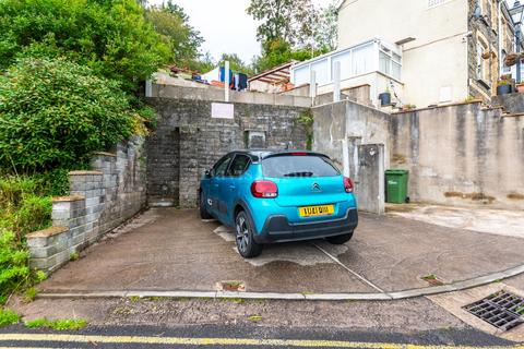undefined, Gladstone Road, Crumlin, Newport. NP11