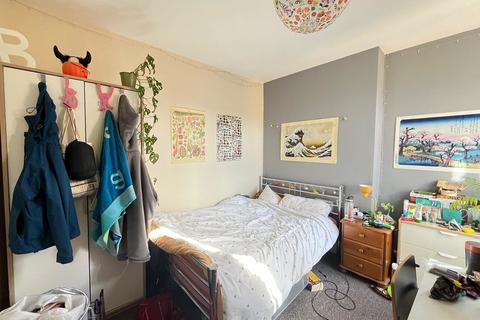 5 bedroom terraced house to rent, Tennyson Street, Near Leicester Uni, Leicester, LE2