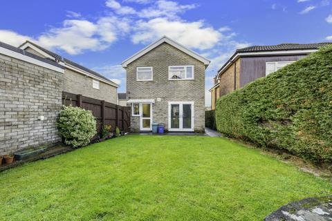 28 Allan Durst Close, Cardiff, CF5 2RP