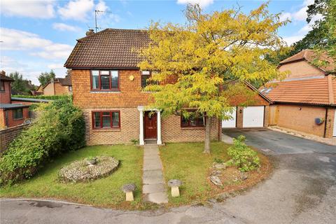 4 bedroom detached house for sale, Wexfenne Gardens, Pyrford, Woking, Surrey, GU22