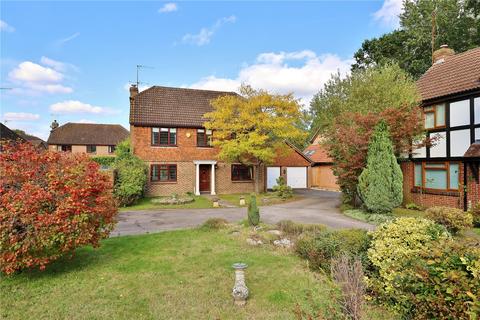 4 bedroom detached house for sale, Wexfenne Gardens, Pyrford, Woking, Surrey, GU22