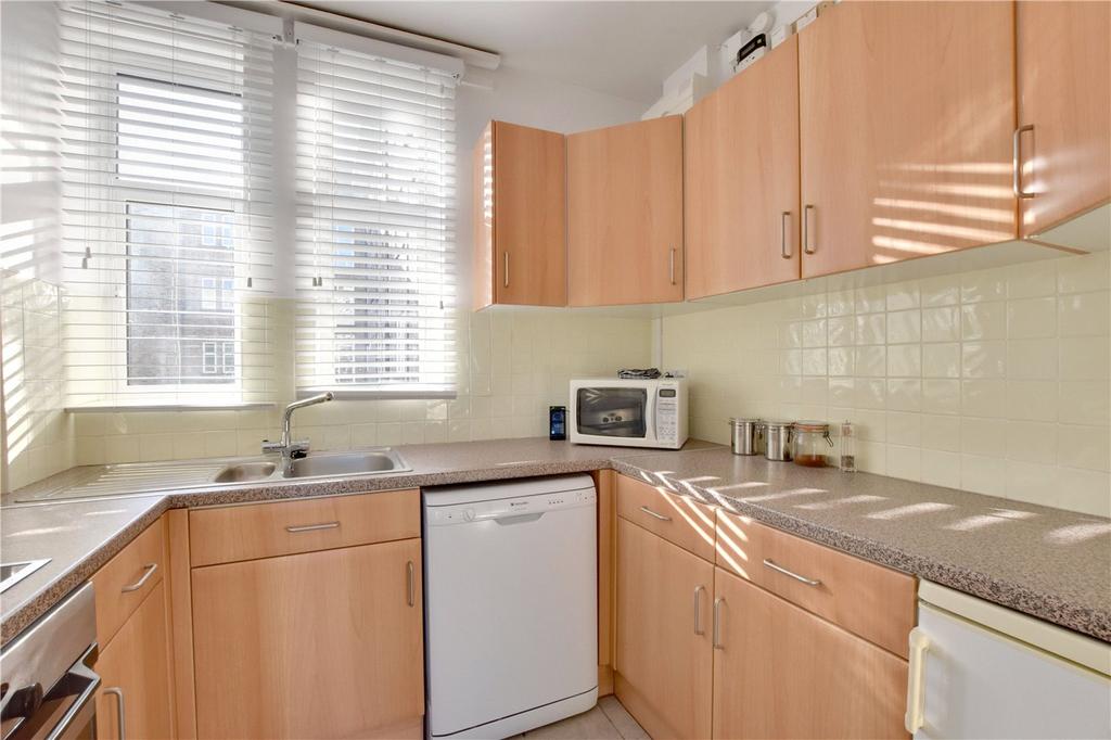 The Lawns, Lee Terrace, Blackheath... 1 bed apartment for sale £375,000