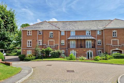 2 bedroom apartment for sale, Chichester House, Lymington SO41