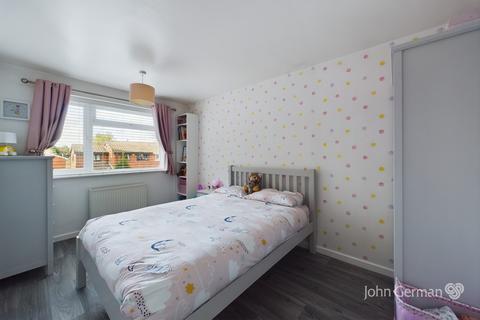 13 Spinneyfields, Stafford, ST17 4RR