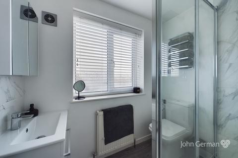 13 Spinneyfields, Stafford, ST17 4RR