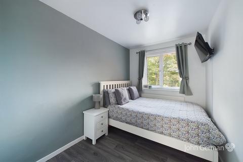 13 Spinneyfields, Stafford, ST17 4RR