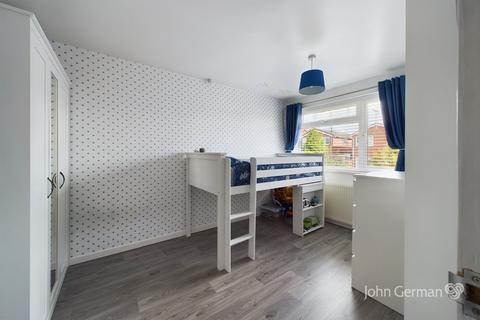 13 Spinneyfields, Stafford, ST17 4RR