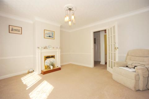 2 bedroom detached bungalow for sale, The Redinge, Billericay