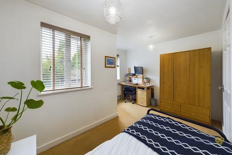 32 Cheadle Road, Uttoxeter, ST14 7BS