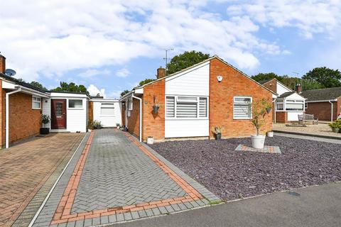 3 bedroom bungalow for sale, Ambleside Close, Camberley GU16