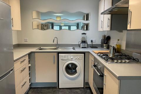 1 bedroom flat for sale, Trevithick Court, Lonsdale, Wolverton, Milton Keynes