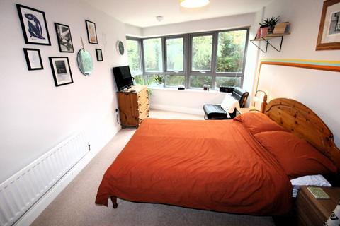 1 bedroom flat for sale, Trevithick Court, Lonsdale, Wolverton, Milton Keynes