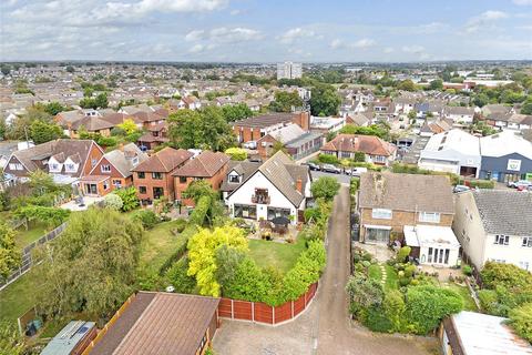 5 bedroom detached house for sale, Bellhouse Road, Leigh-on-Sea, Essex, SS9