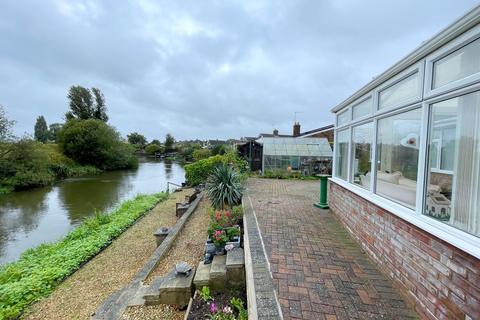 4 bedroom detached bungalow for sale, Glen View, 113 Station Road