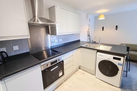 2 bedroom apartment to rent, Ashley Cross, Poole