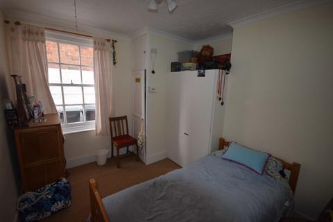 2 bedroom apartment to rent, Green Road, Bournemouth