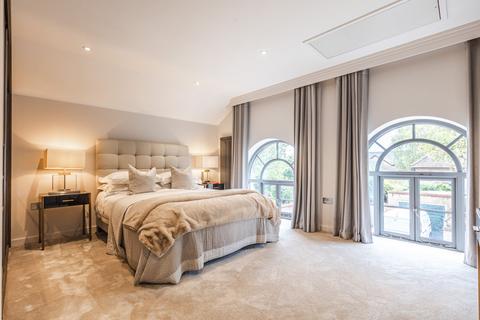 undefined, Historic Charm and Modern Luxury in Reepham