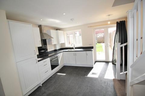 2 bedroom terraced house to rent, Pitt Park, Exeter EX5