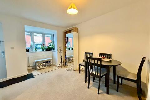 2 bedroom terraced house to rent, Pitt Park, Exeter EX5