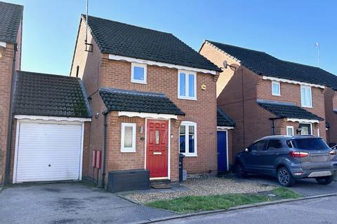 3 bedroom link detached house for sale, Castle Mount, Brackley