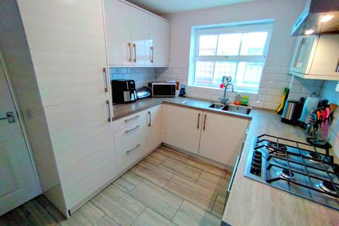 3 bedroom detached house for sale, Merlin Way, Kidsgrove, Stoke-on-Trent