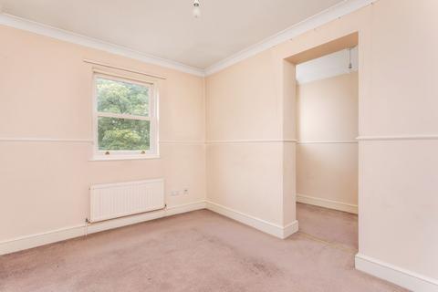 2 bedroom flat for sale, Mead Road, St. Cross Mede Mead Road, SO23