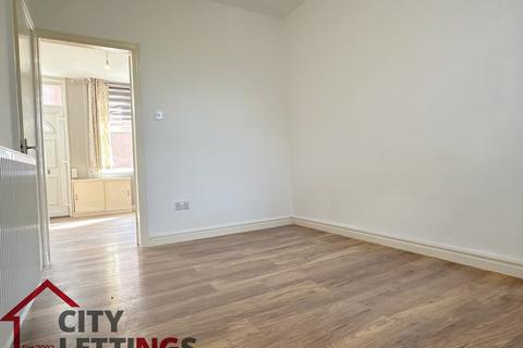 2 bedroom terraced house to rent, Isandula Road , New Basford