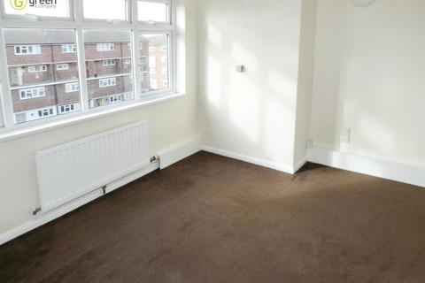 36 Thackeray Drive, Tamworth, B79 8HZ