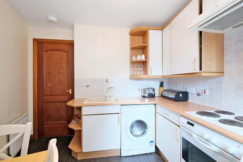 2 bedroom flat to rent, Summer Street, Aberdeen, AB10