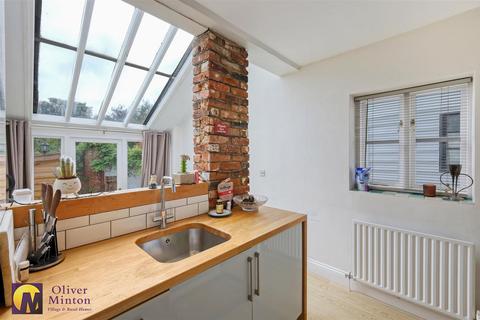 2 bedroom end of terrace house for sale, The Grange, Puckeridge