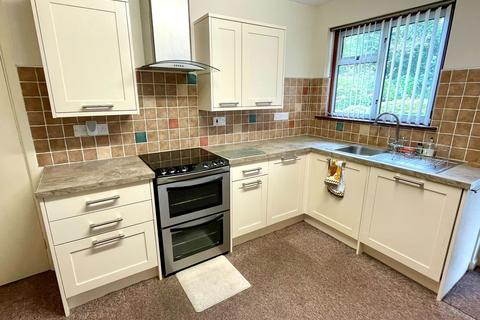 89 Phernyssick Road, St Austell, PL25 3TZ