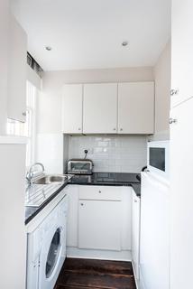 Studio to rent, Chelsea Embankment, Chelsea, London, SW3