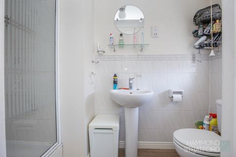 5 Bracken Drive, Attleborough, NR17 1TA