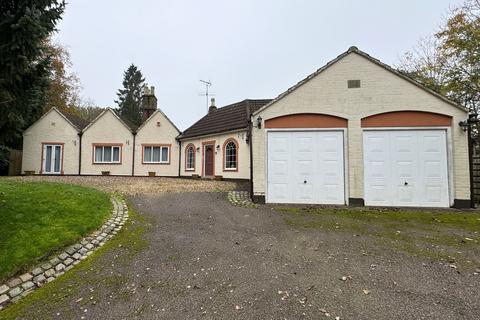 6 bedroom detached bungalow for sale, Paradise Lane, Old Dalby