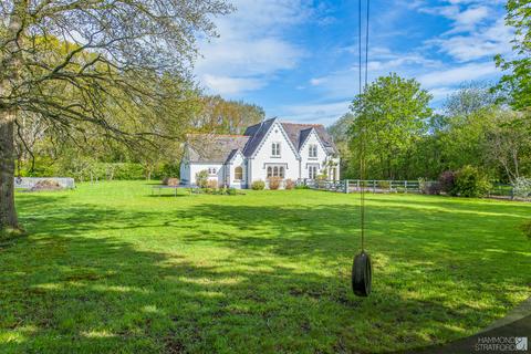 4 bedroom detached house for sale, Mill Road, Marlingford